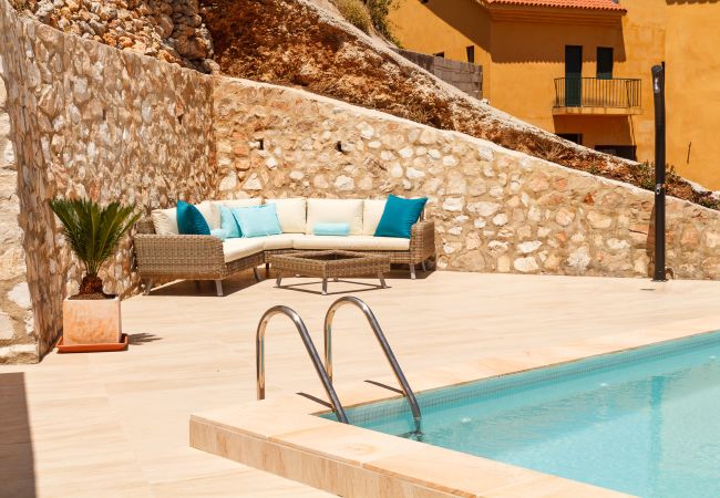 Villa en Fuengirola - La Vista- 3BR villa with heated pool
